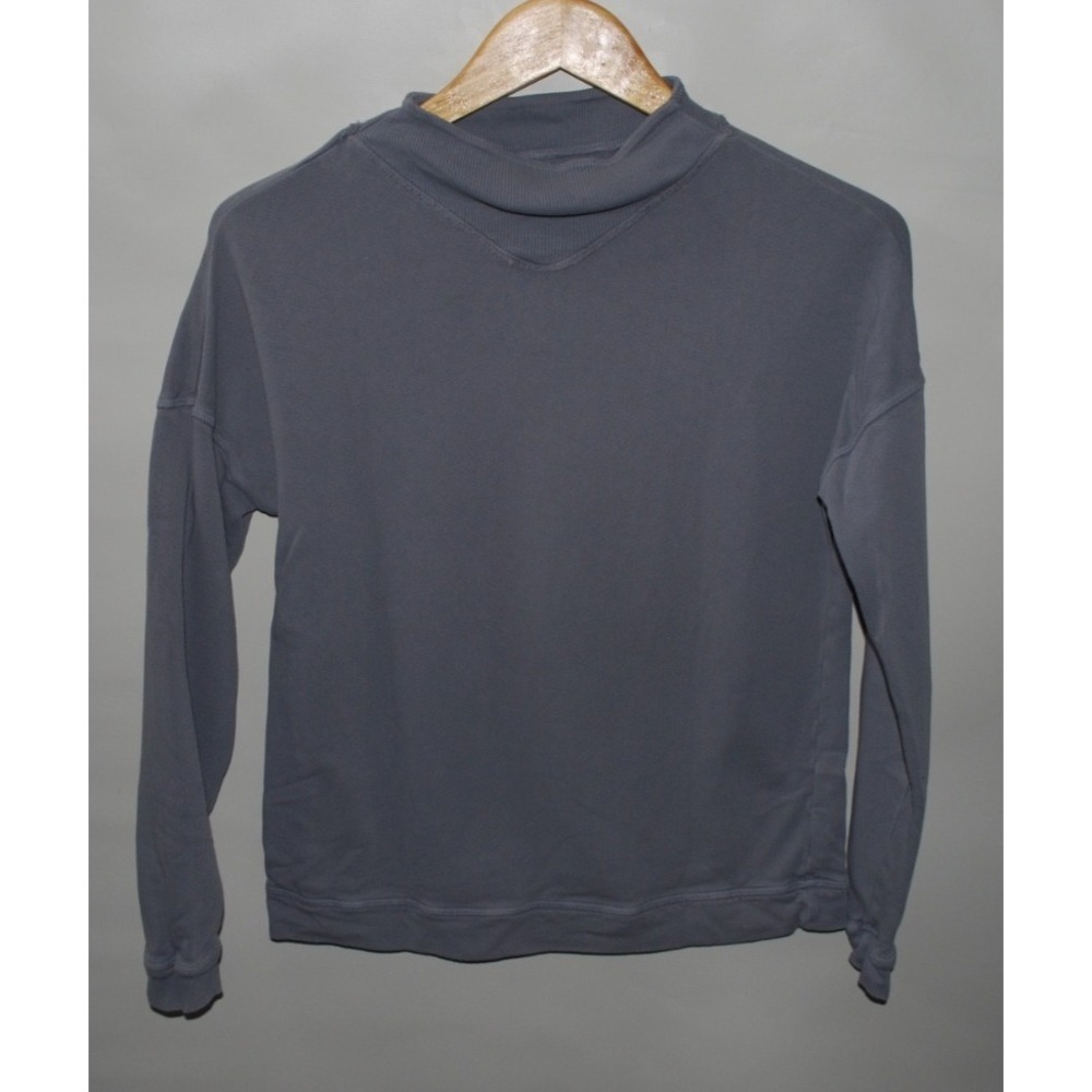 Mate the Label Women's XS Gray Knit Cropped Long Sleeve Top – Used